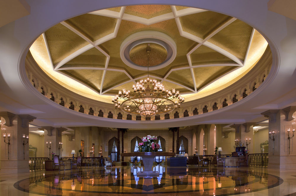 Shangri-La Hotel Apartments Qaryat Al Beri Abu Dhabi Buitenkant foto